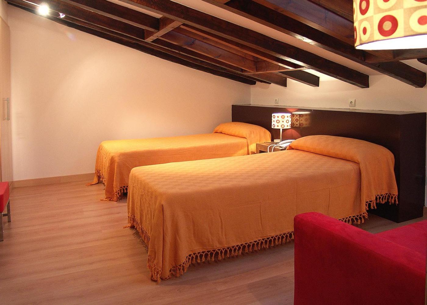 Gastro Hotel La Giraldilla Liérganes Pokoj fotografie